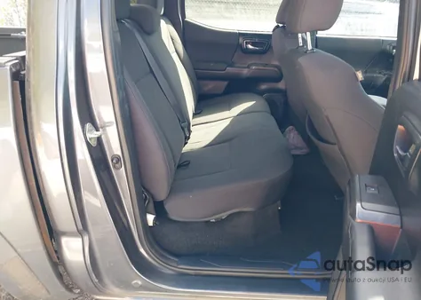 2017 Toyota Tacoma Trd Sport z USA, uszkodzony, nr VIN 5TFCZ5AN0HX097083